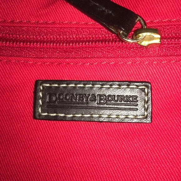 Dooney & Bourke Tan/black Signature Shoulder Bag - Picture 10 of 13